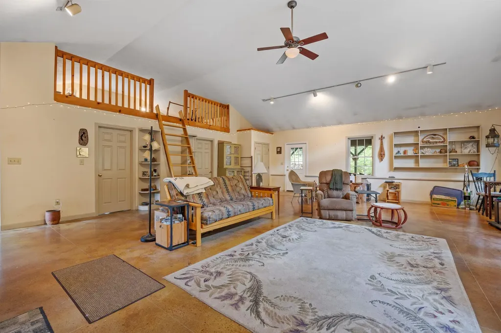 1041 Battle Street Webster NH 03303