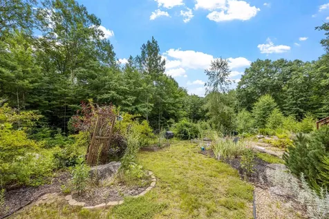 1041 Battle Street Webster NH 03303