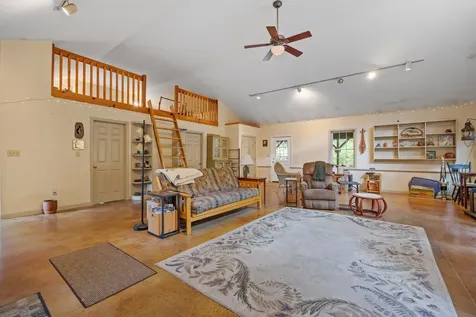 1041 Battle Street Webster NH 03303