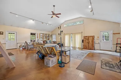 1041 Battle Street Webster NH 03303