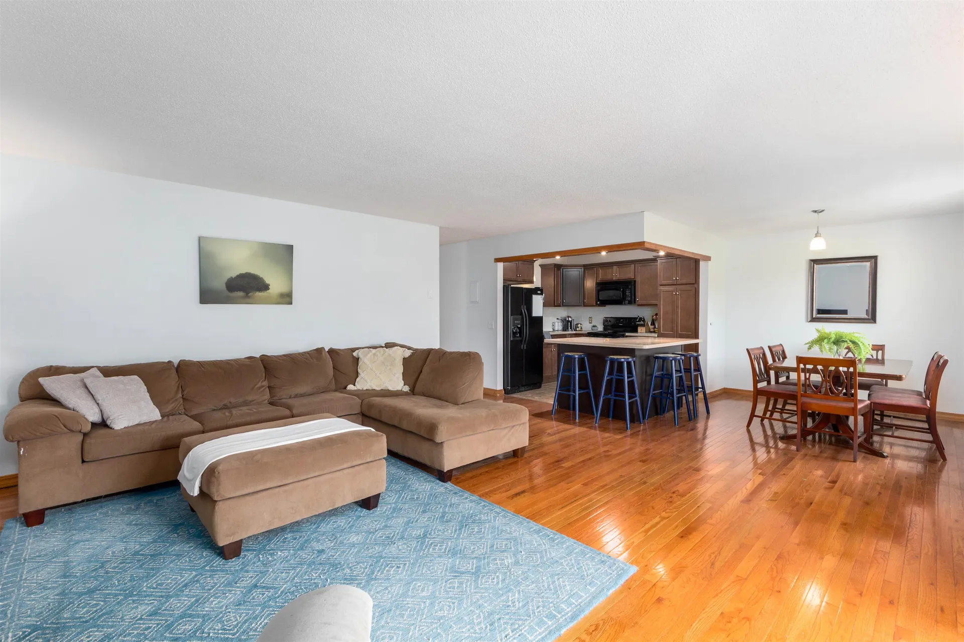 16 Bayberry Lane South Burlington VT 05403