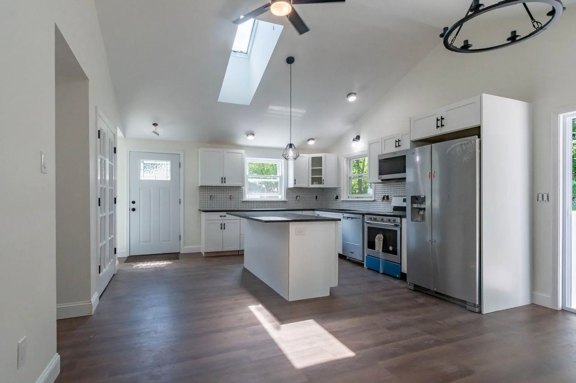 9 Berkshire Road Nashua NH 03064