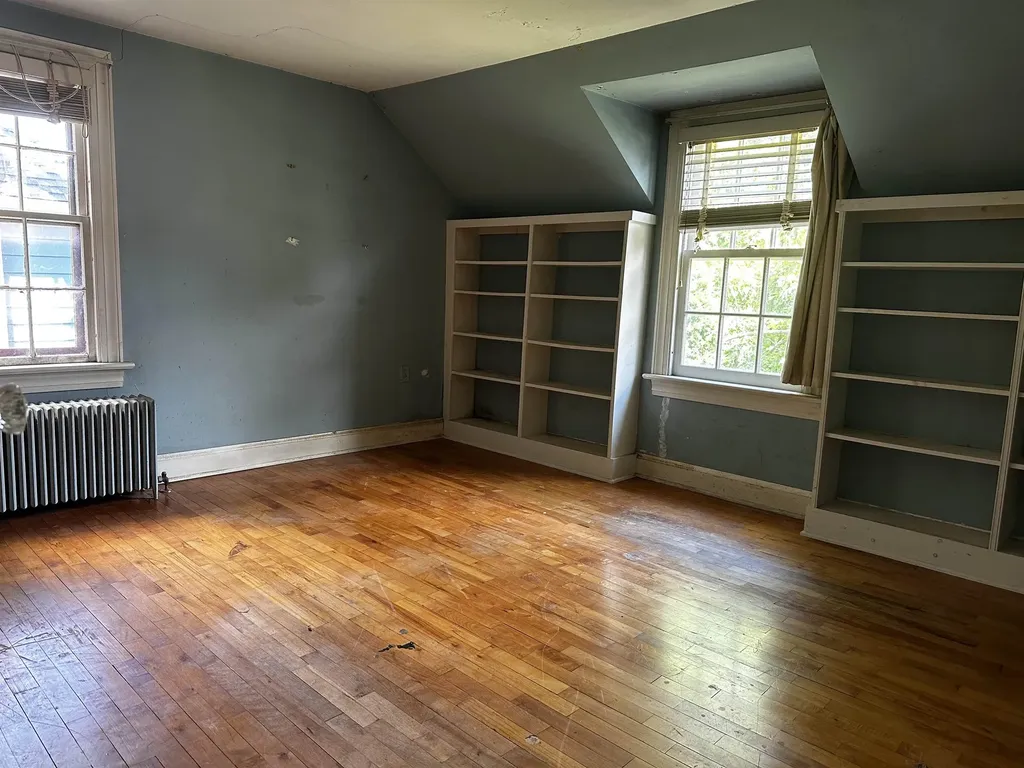 39 Harrington Terrace Burlington VT 05401