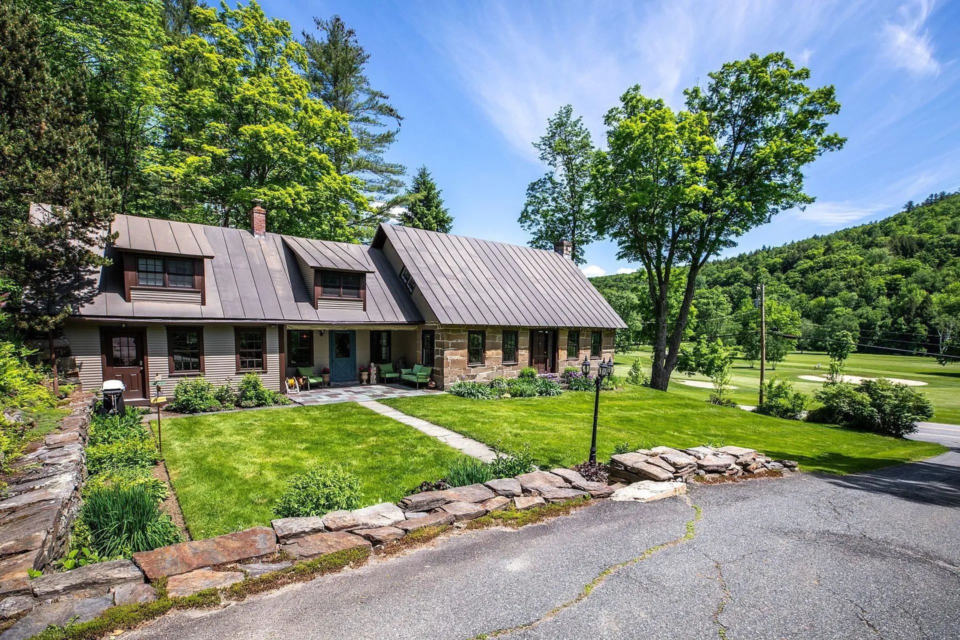 938 South Road Woodstock VT 05091