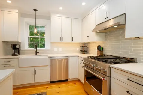 80 Birch Road Londonderry VT 05148