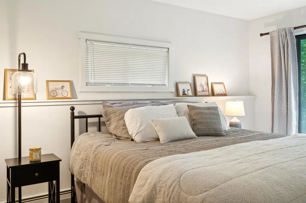 401 Old Quechee Road Hartford VT 05059