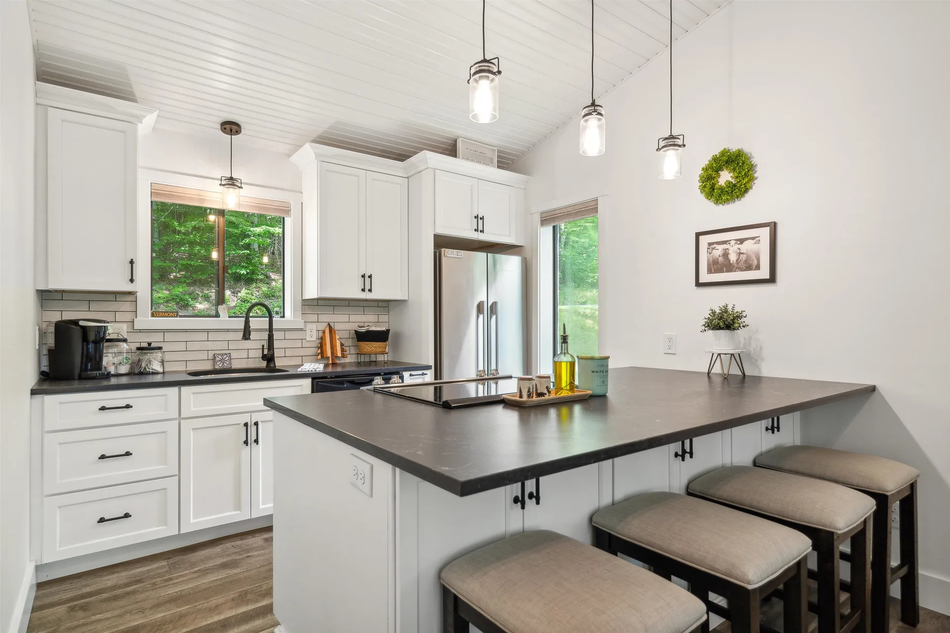 401 Old Quechee Road Hartford VT 05059