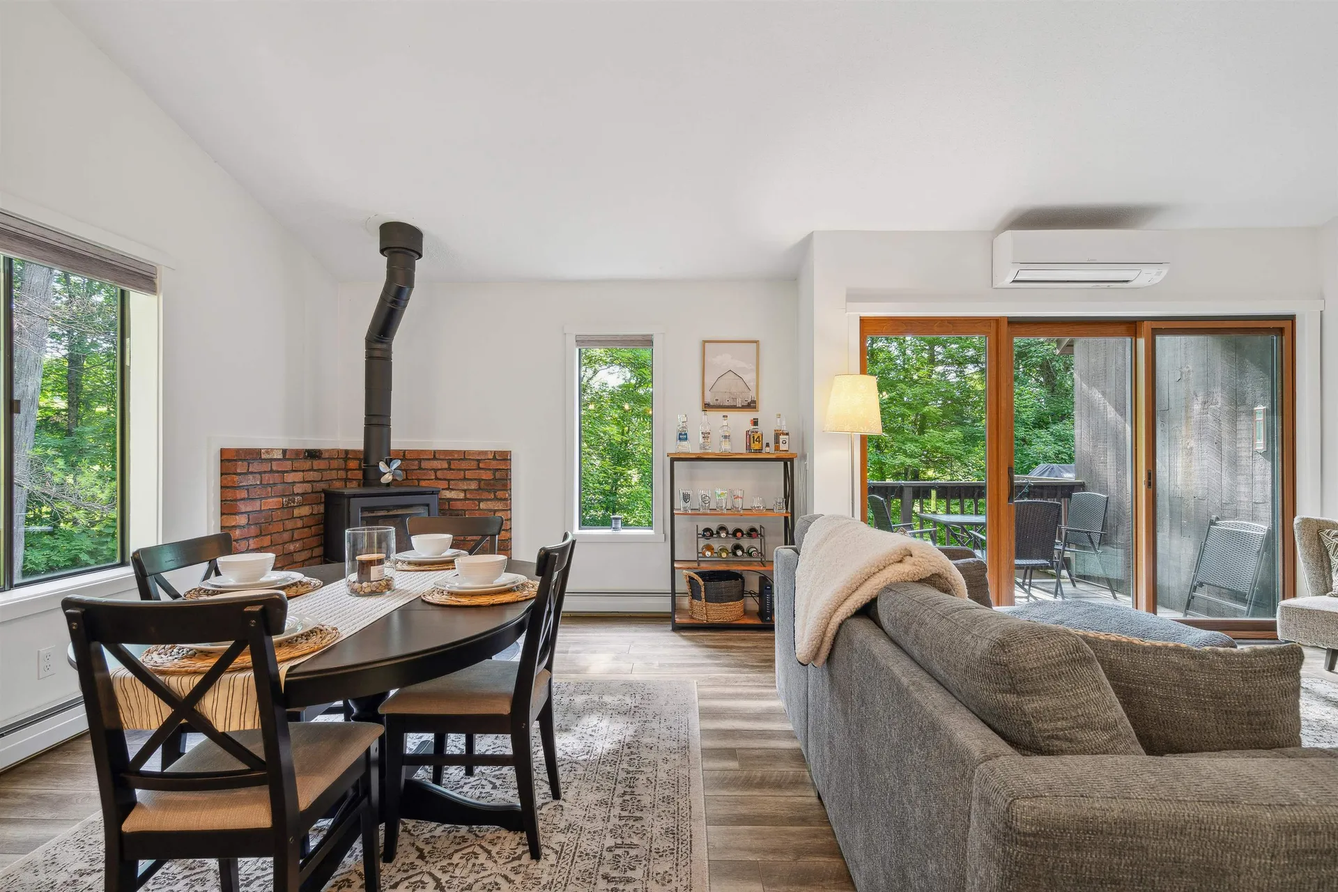401 Old Quechee Road Hartford VT 05059