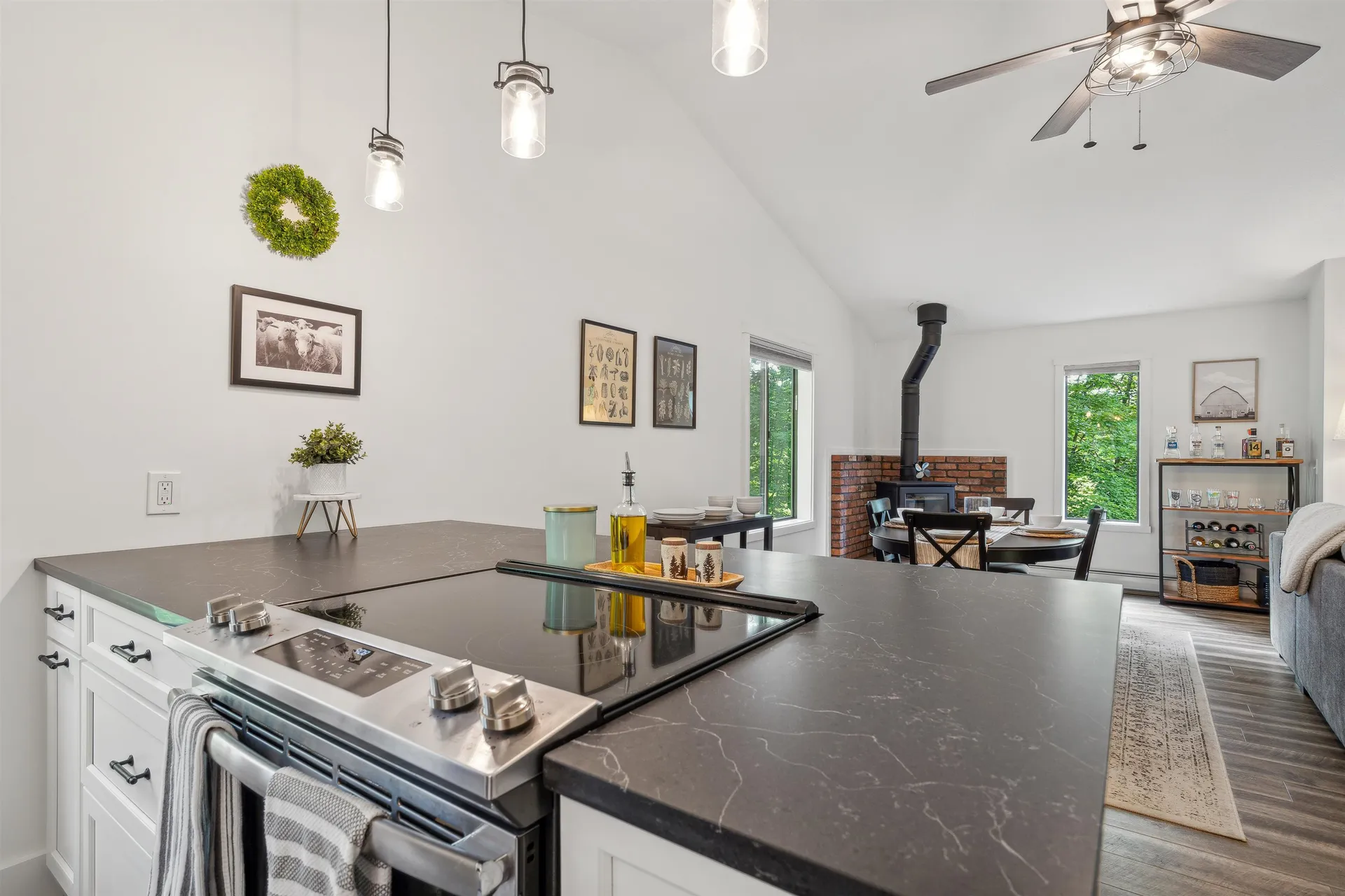 401 Old Quechee Road Hartford VT 05059
