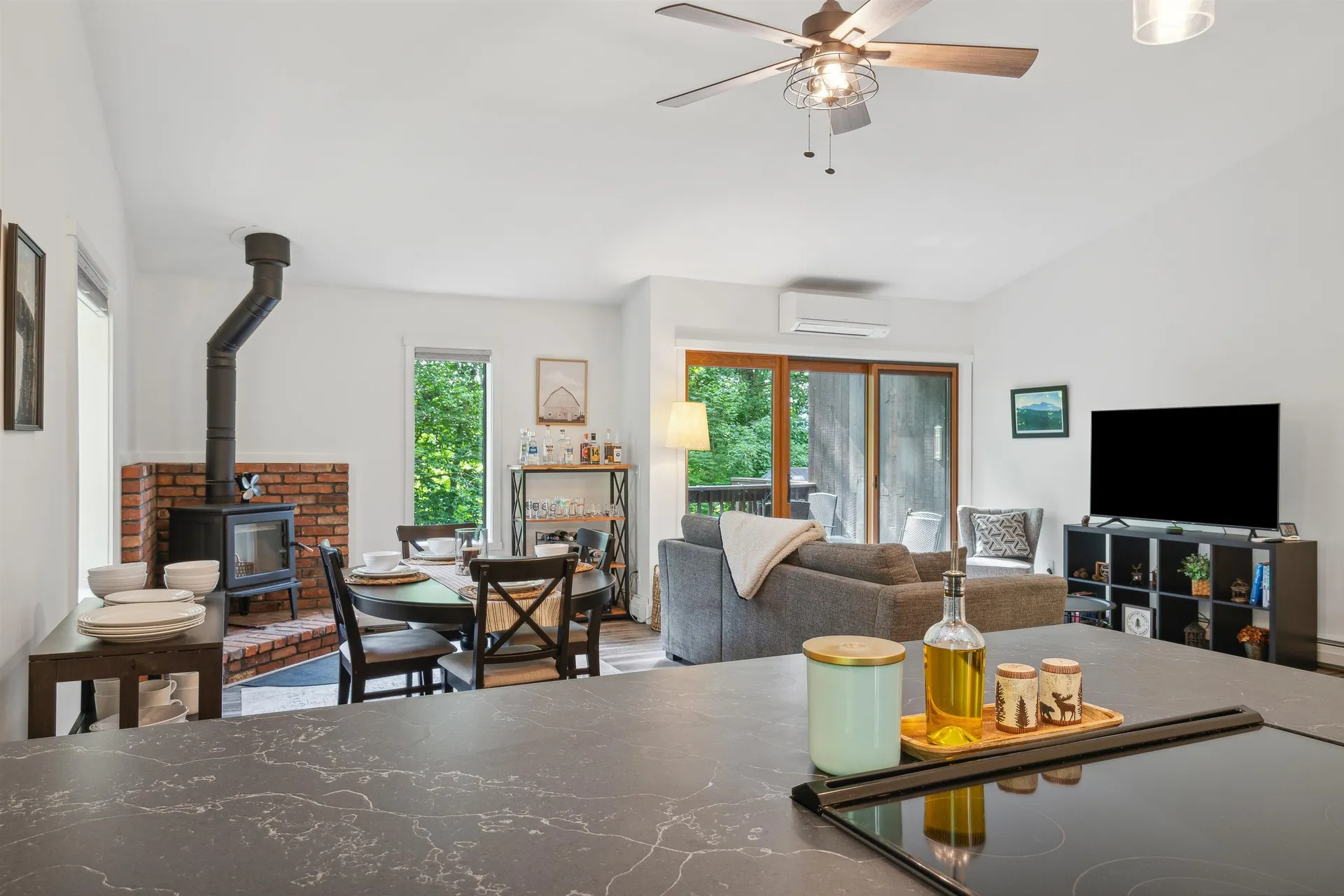 401 Old Quechee Road Hartford VT 05059