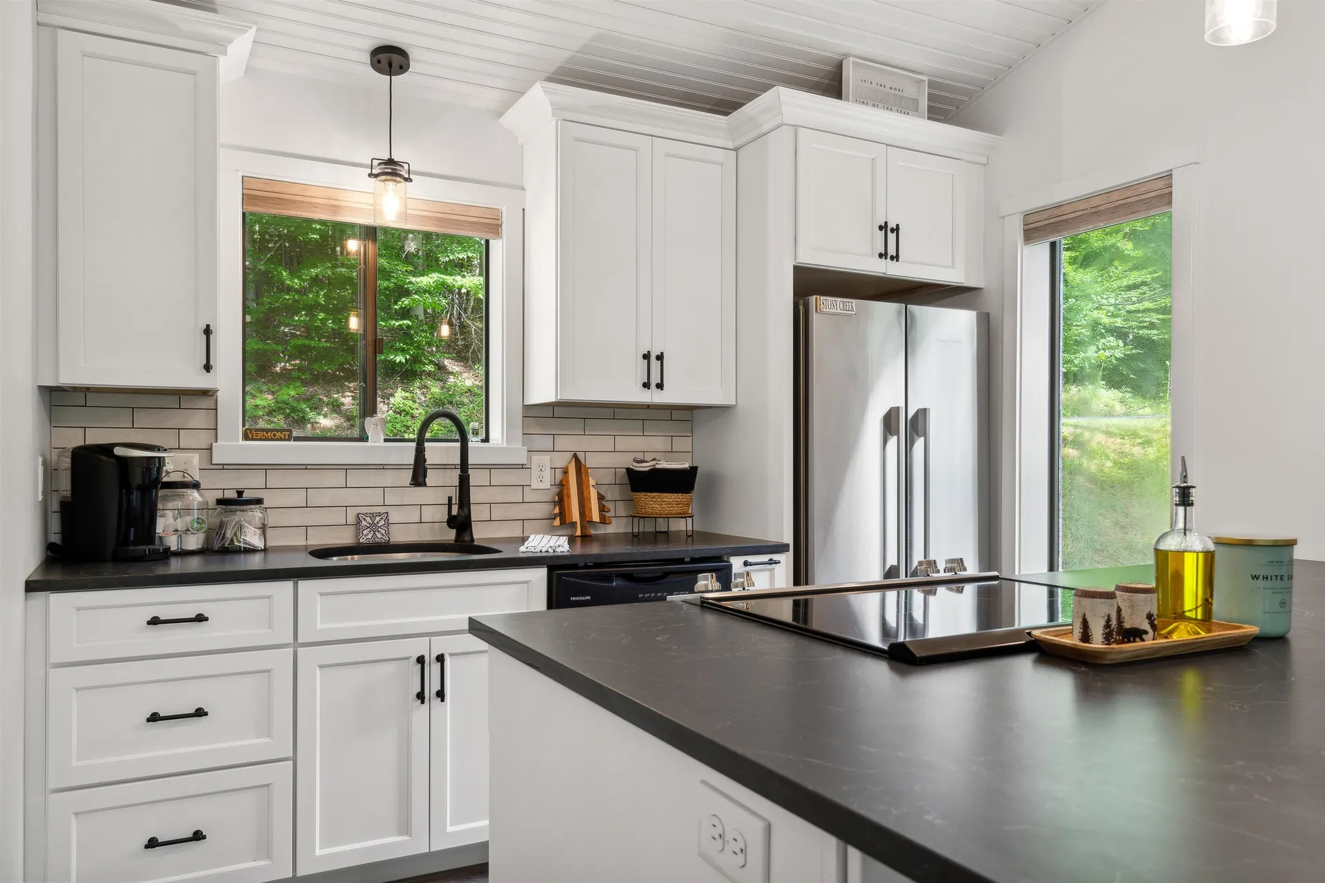 401 Old Quechee Road Hartford VT 05059