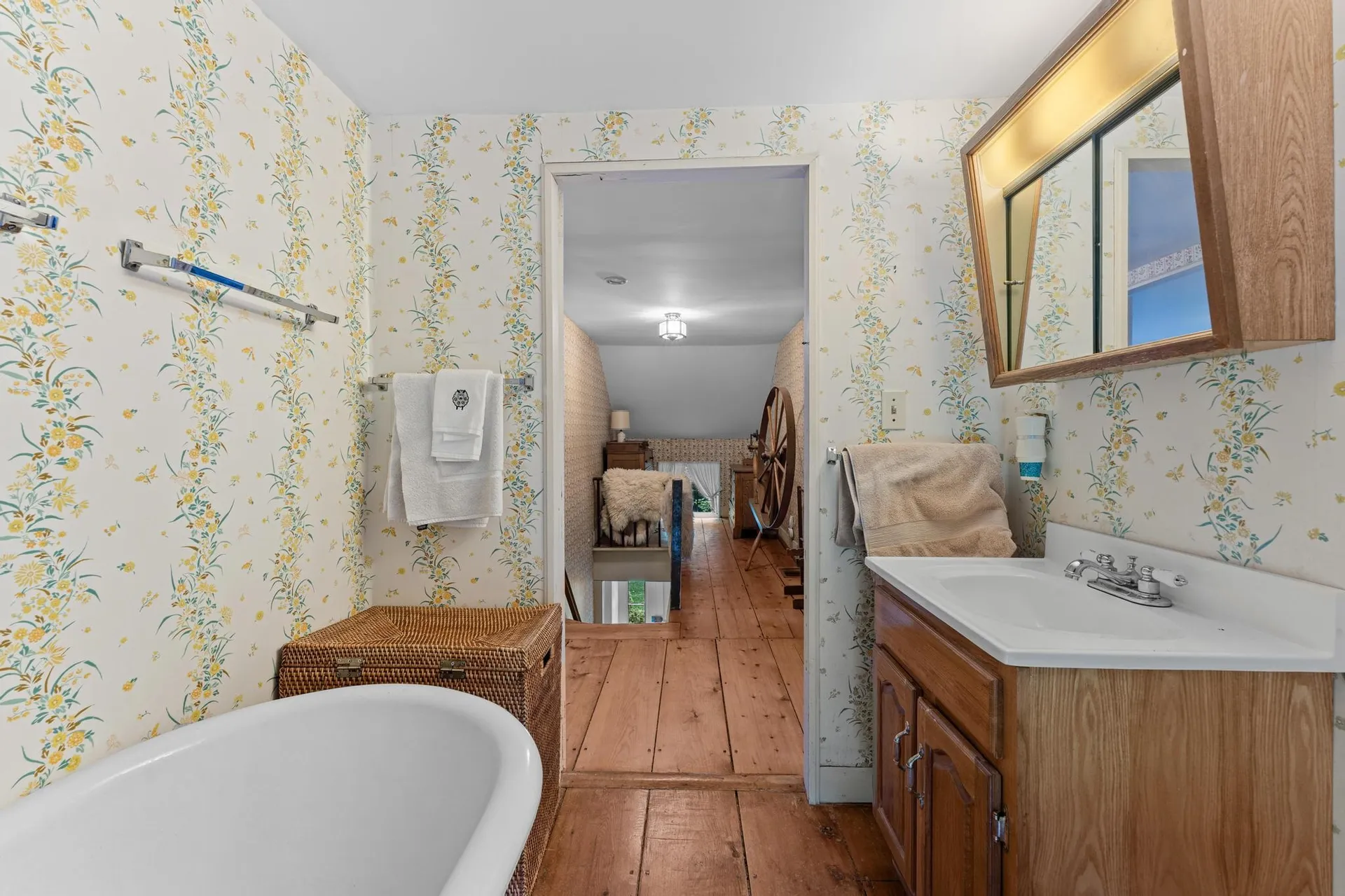 9 Dawley Road Mount Holly VT 05758