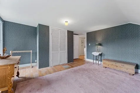 9 Dawley Road Mount Holly VT 05758