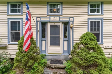 9 Dawley Road Mount Holly VT 05758