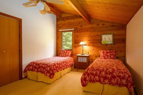 287 Maggies Run Road Sunderland VT 05250