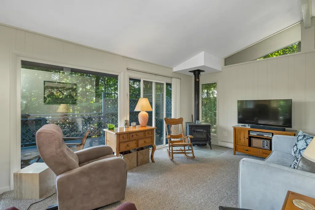 132 Varney Road Barnstead NH 03225