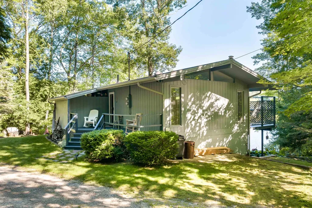 132 Varney Road Barnstead NH 03225