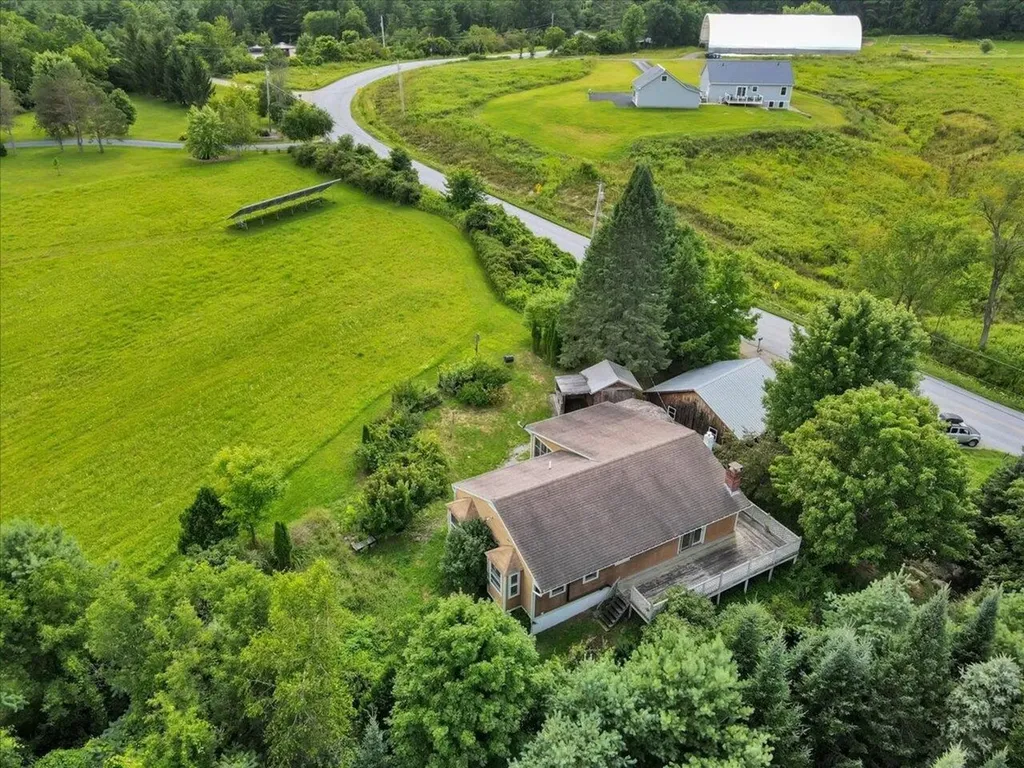 59 River Road Bristol VT 05443