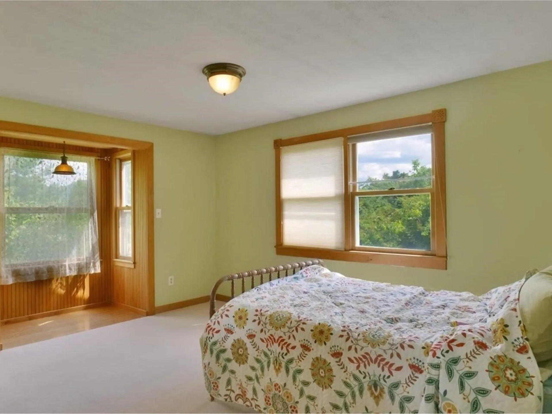 59 River Road Bristol VT 05443