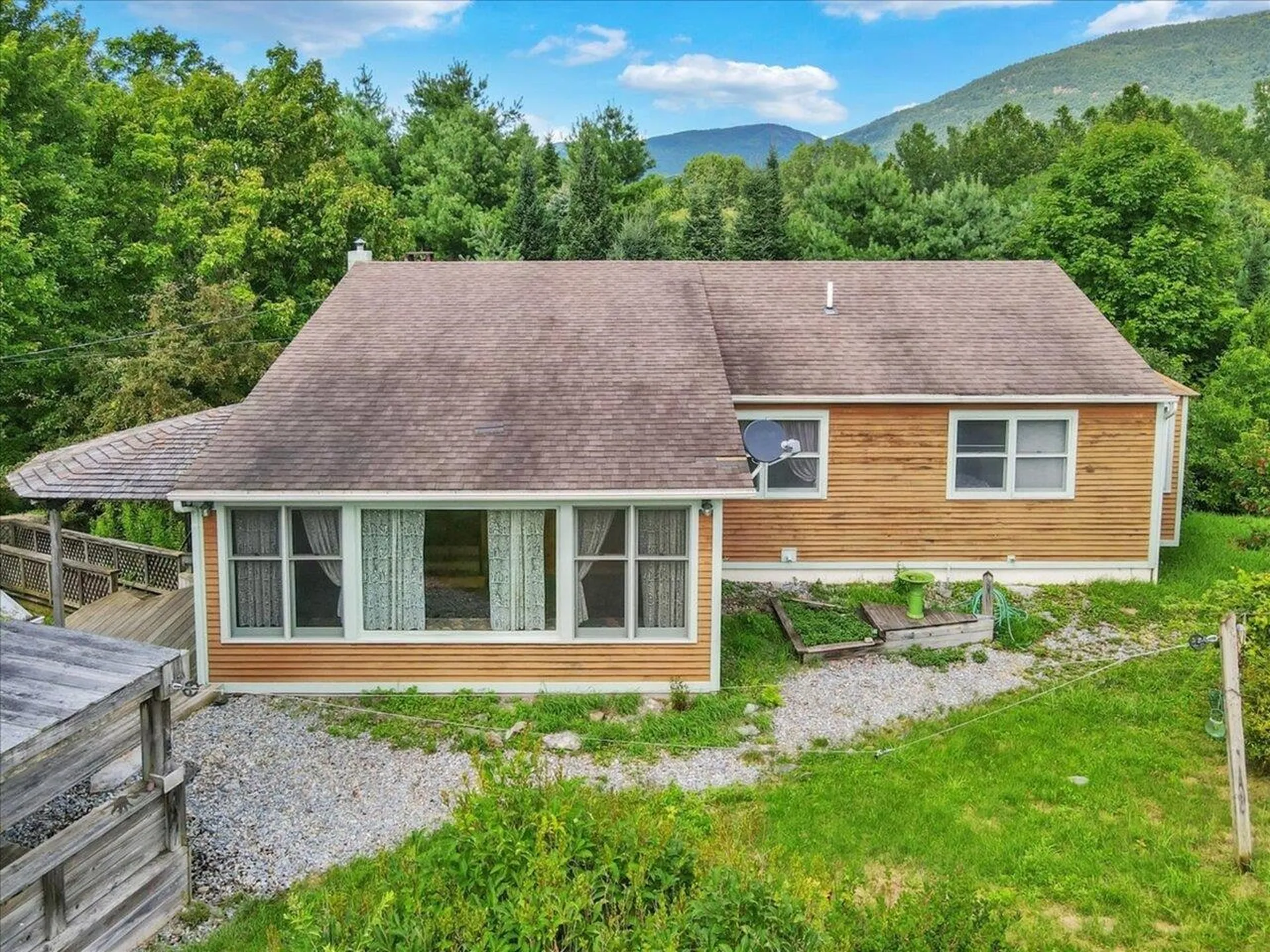 59 River Road Bristol VT 05443