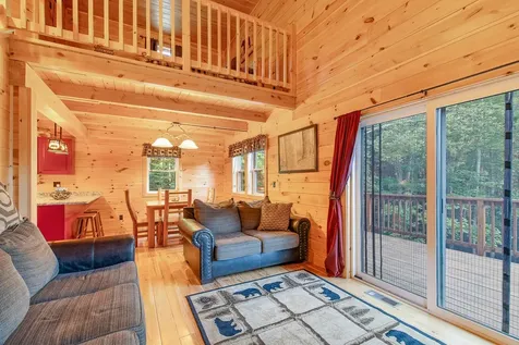 54 Cayden Lane Errol NH 03579