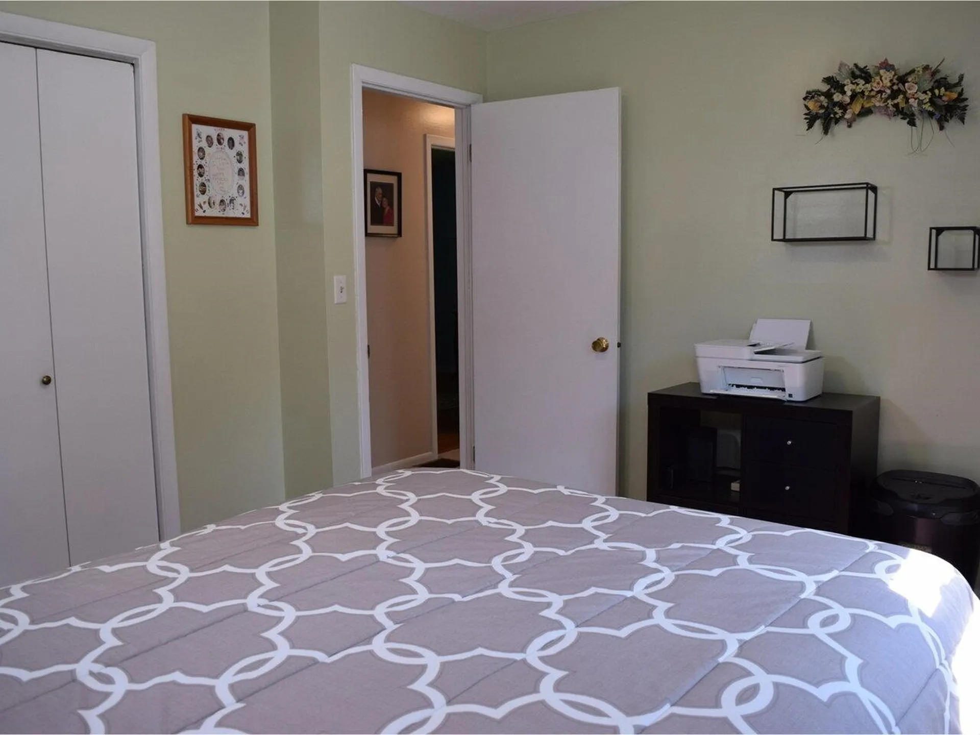 21 Frederick Road Essex Junction VT 05452