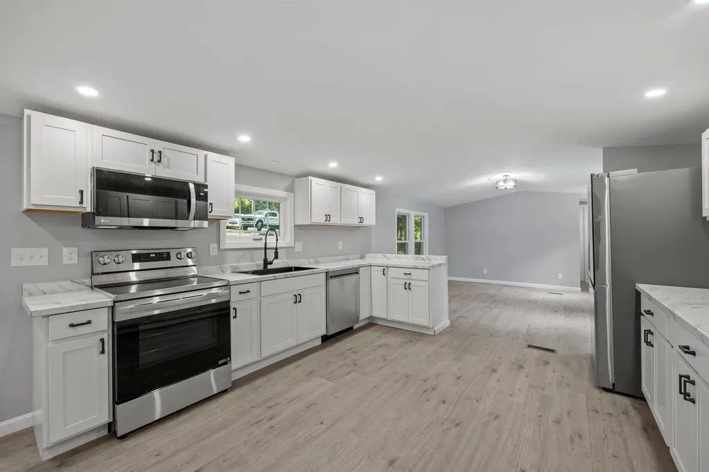 125 Webber Road Strafford NH 03884