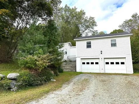 16 Mill Street Hyde Park VT 05655