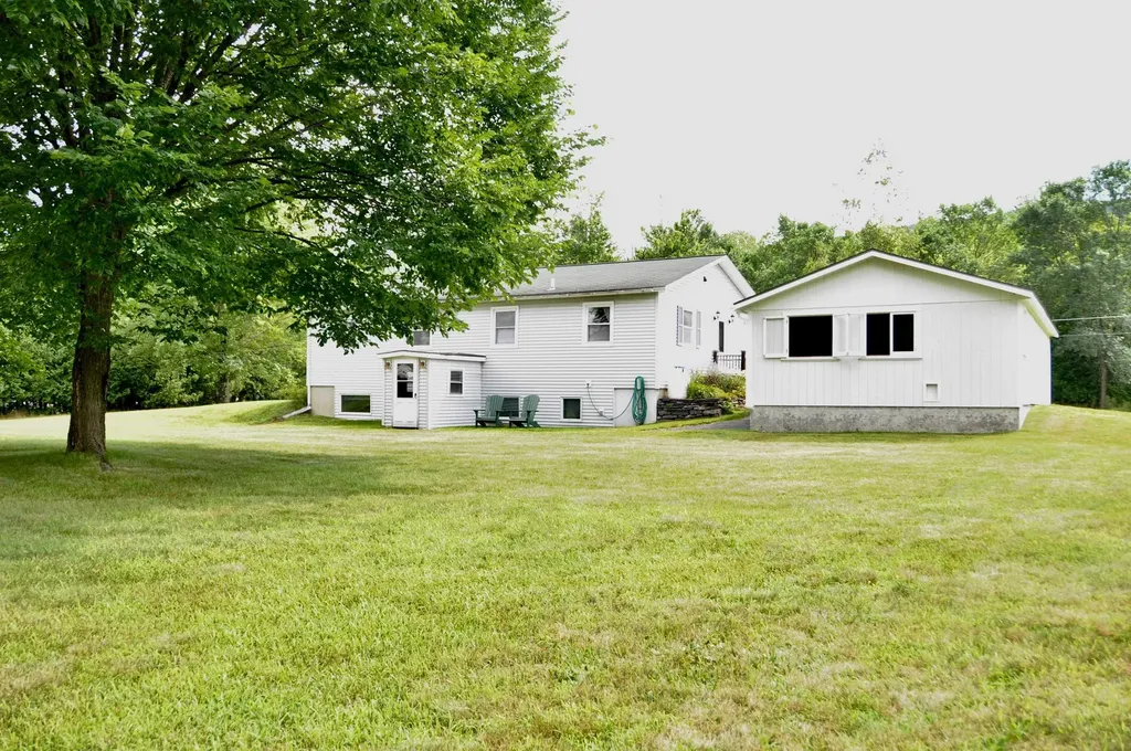 41 School House Hill Road Middlebury VT 05753