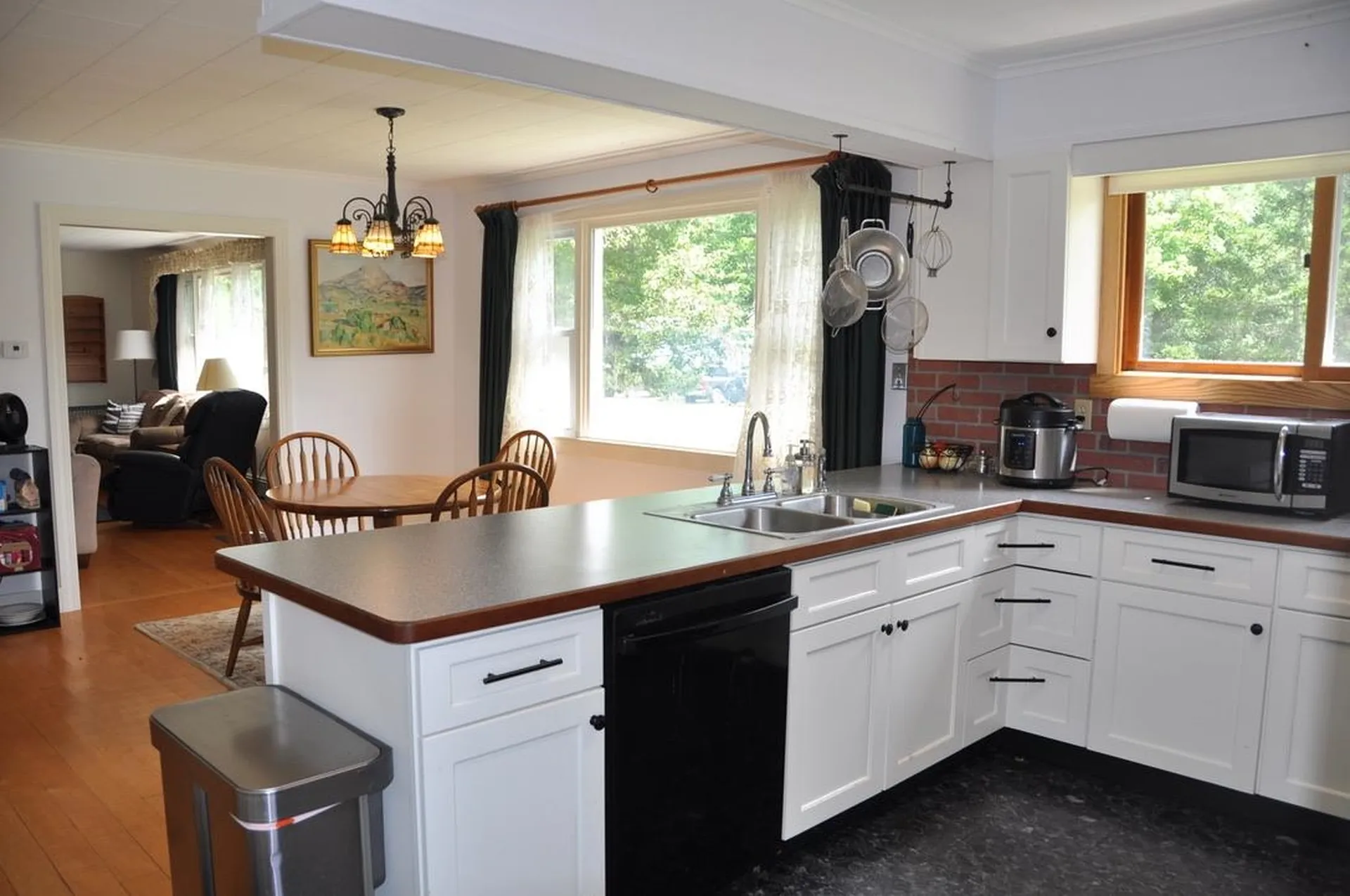 41 School House Hill Road Middlebury VT 05753
