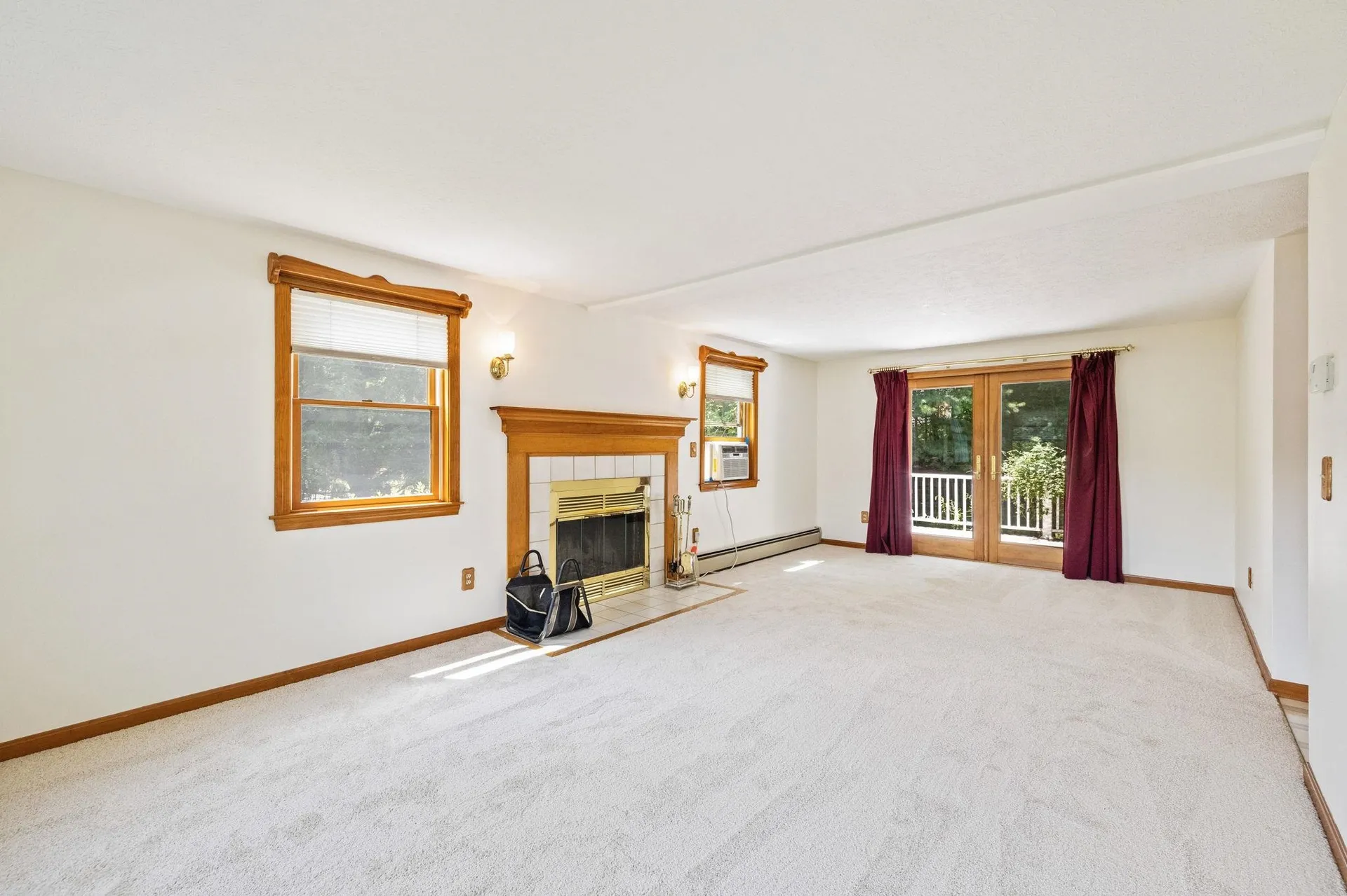 54 Windward Lane Manchester NH 03104