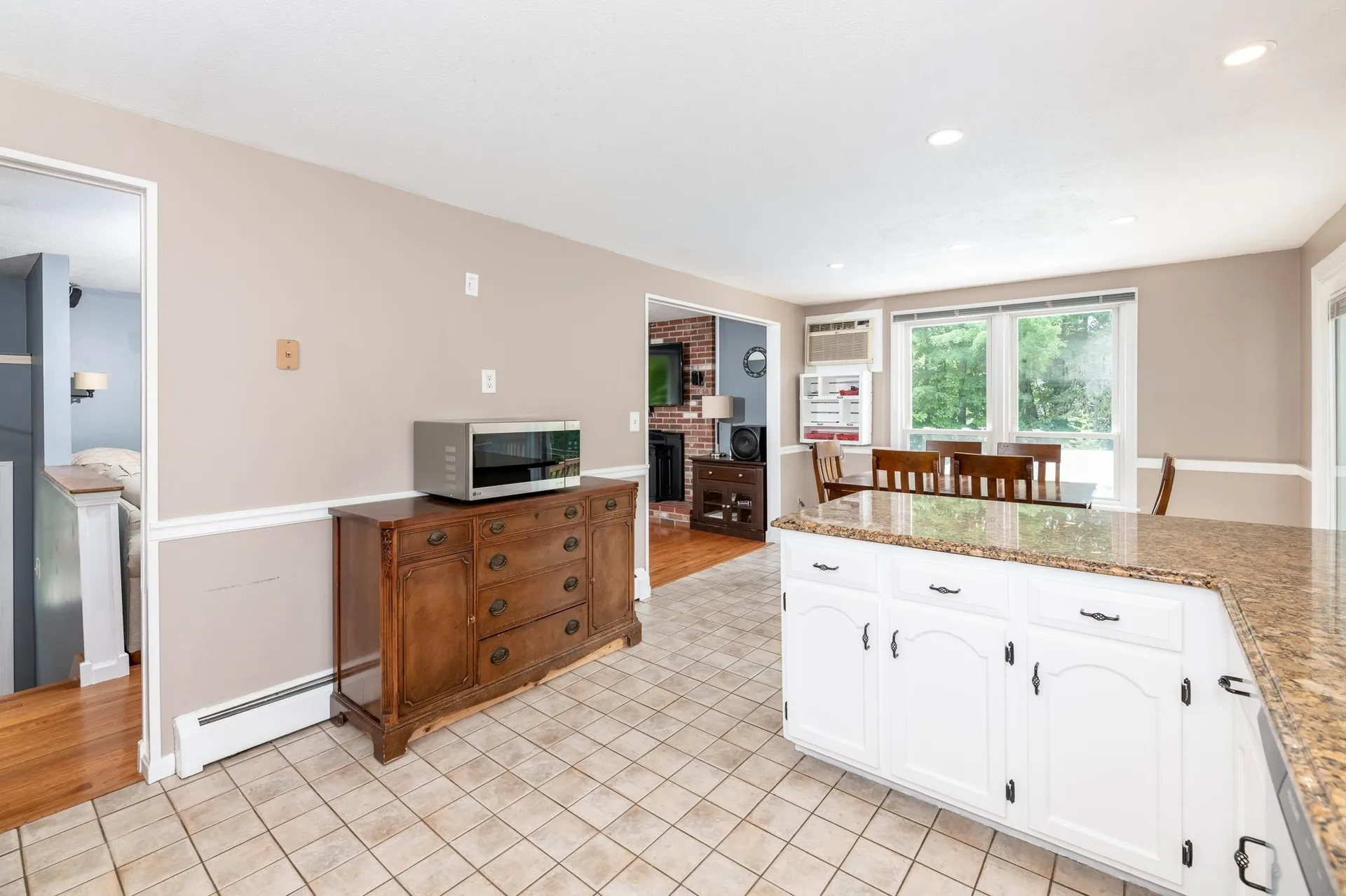 23 Twist Hill Road Dunbarton NH 03046