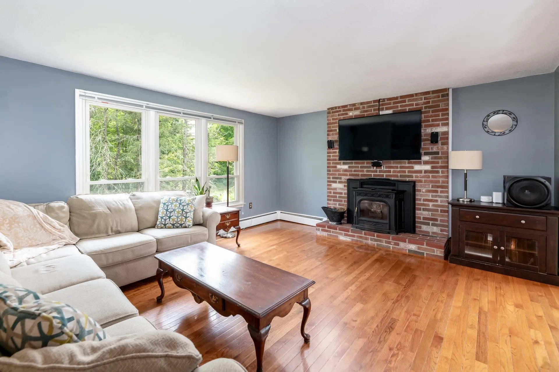 23 Twist Hill Road Dunbarton NH 03046