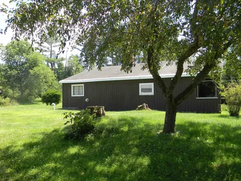 942 Northside Road Stark NH 03582