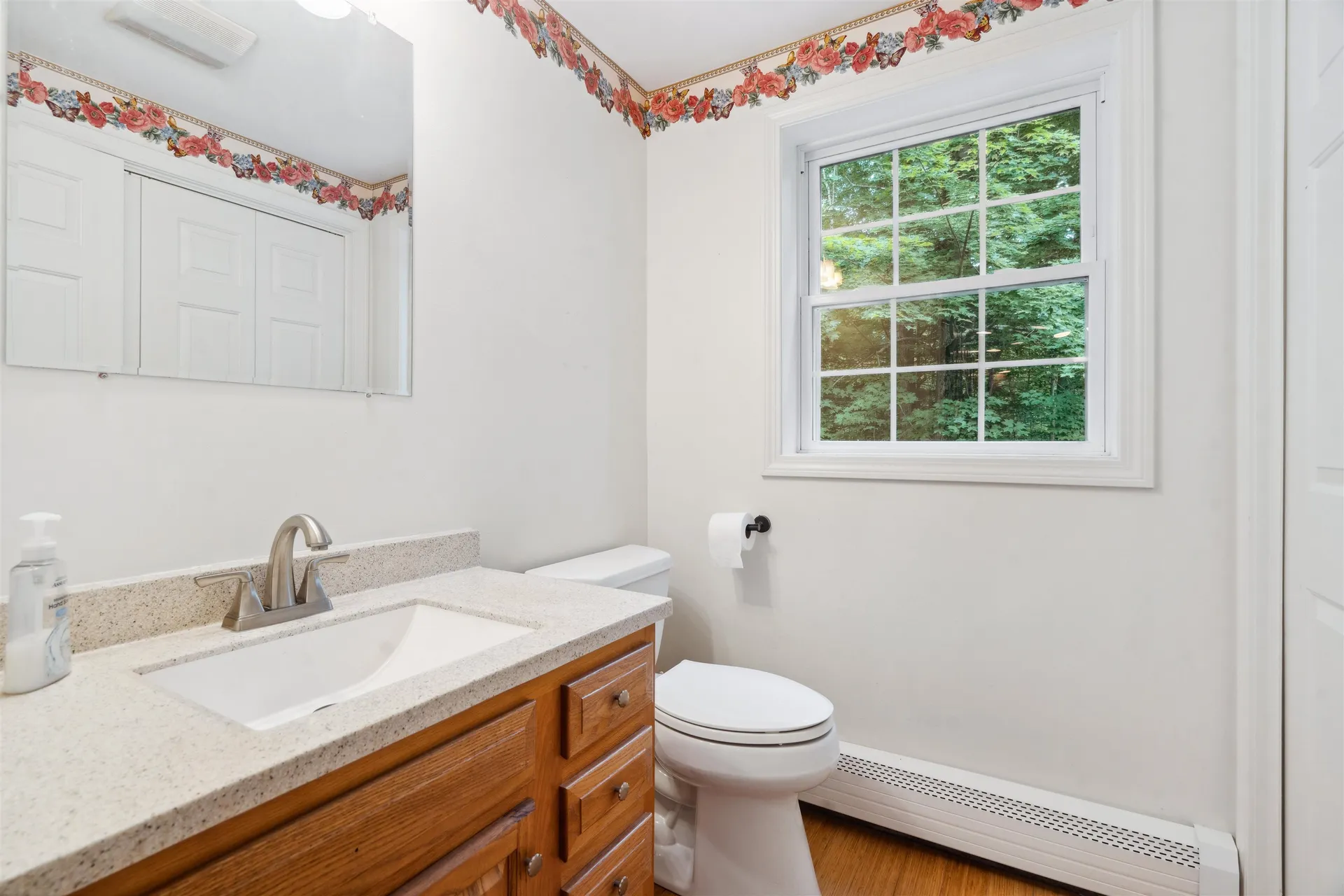 10 Ledgewood Lane Epping NH 03042