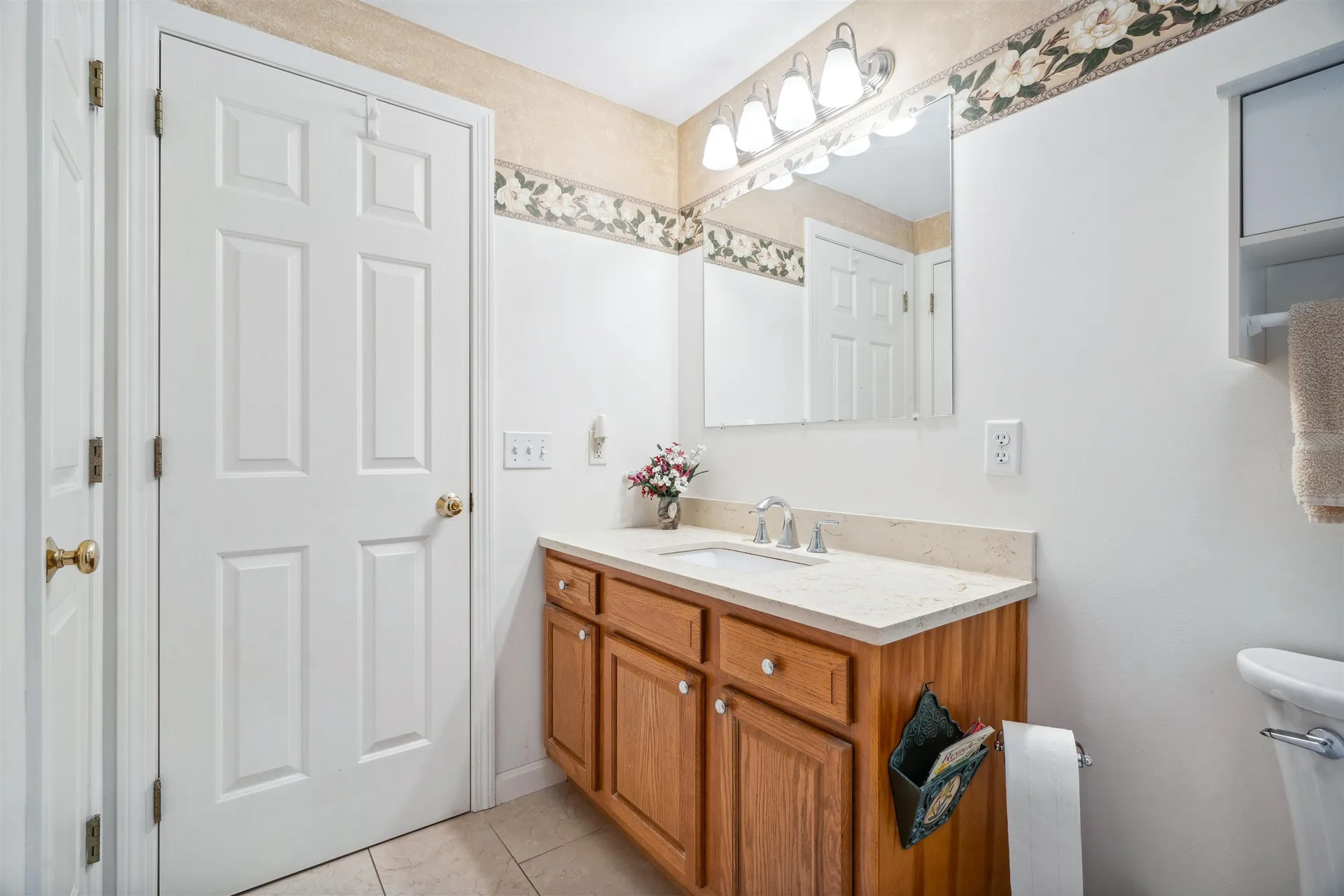 10 Ledgewood Lane Epping NH 03042