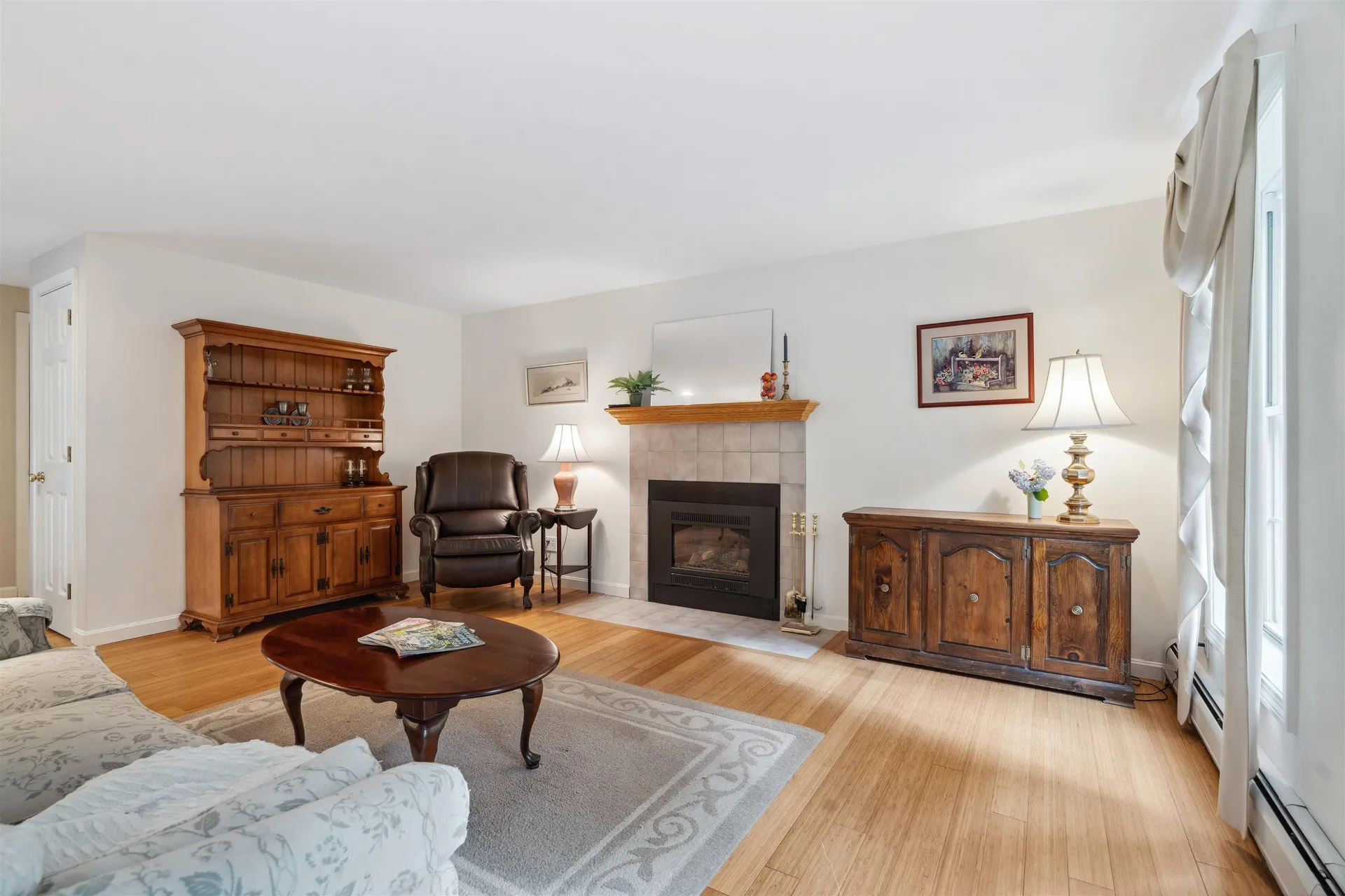10 Ledgewood Lane Epping NH 03042