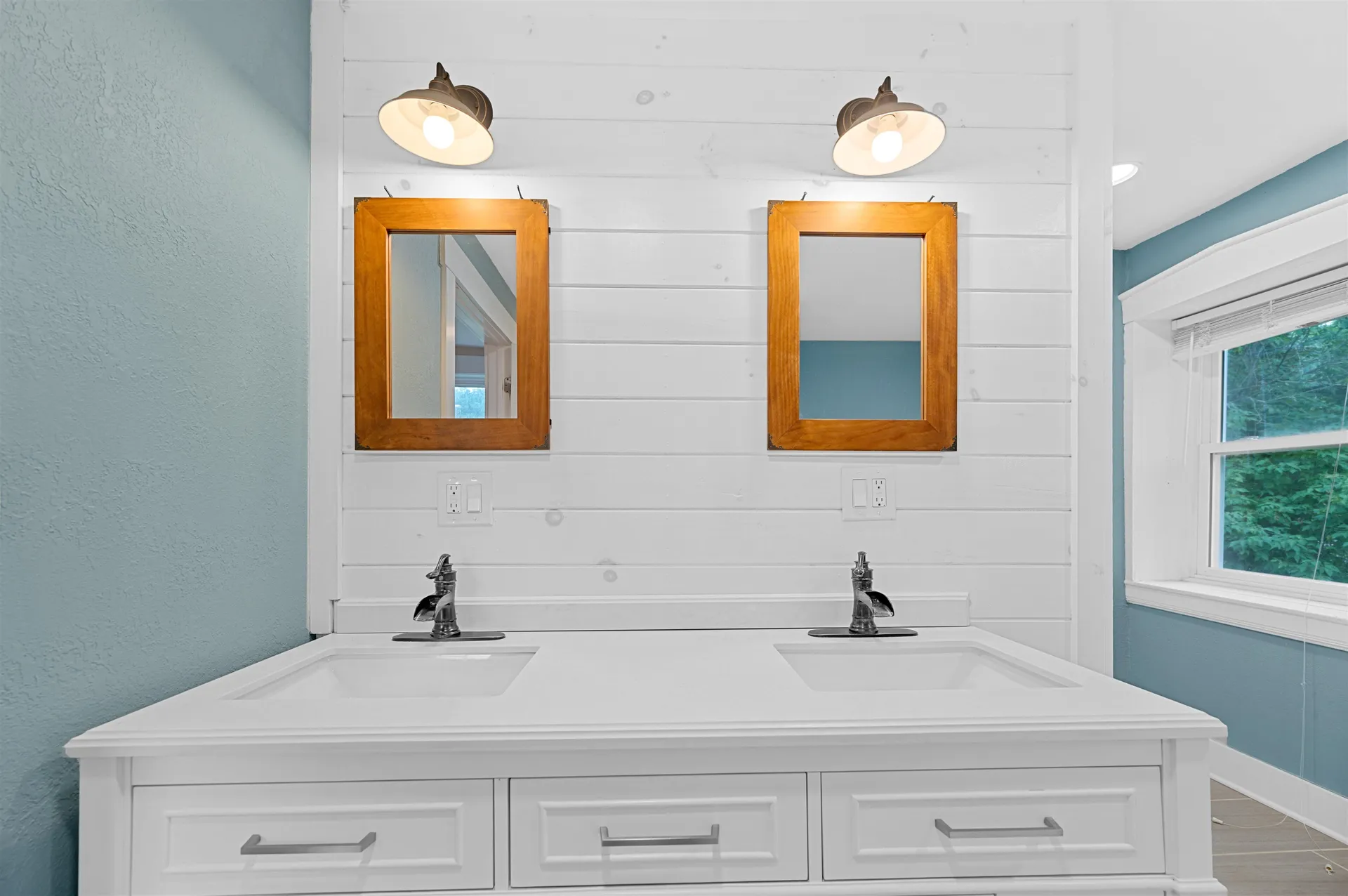 176 Three Mile Bridge Road Middlesex VT 05602