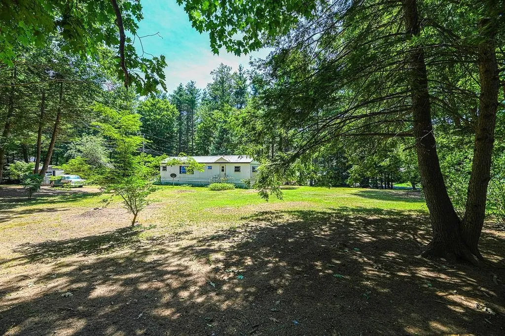 331 N Pond Road Chester NH 03036