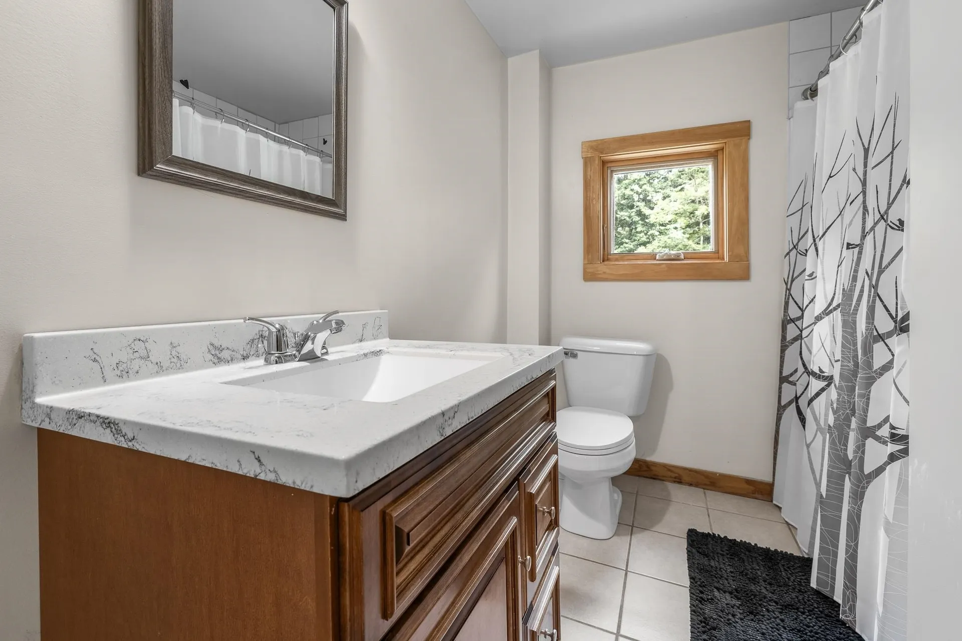 136 Cross Street Thetford VT 05045