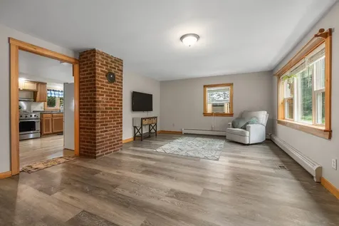 136 Cross Street Thetford VT 05045