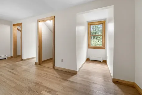 136 Cross Street Thetford VT 05045