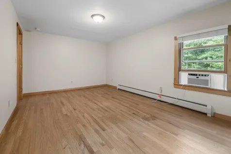 136 Cross Street Thetford VT 05045