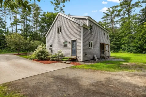 136 Cross Street Thetford VT 05045