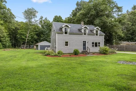 136 Cross Street Thetford VT 05045