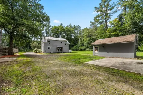 136 Cross Street Thetford VT 05045