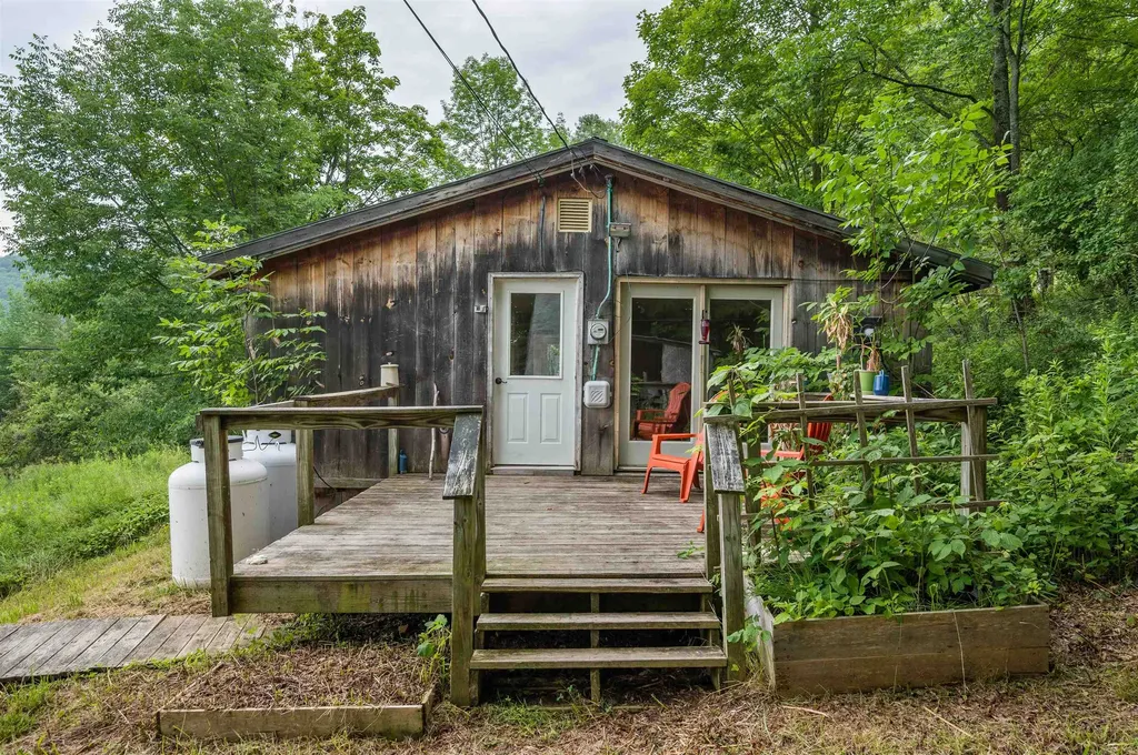 106 Davy Road Middlesex VT 05602