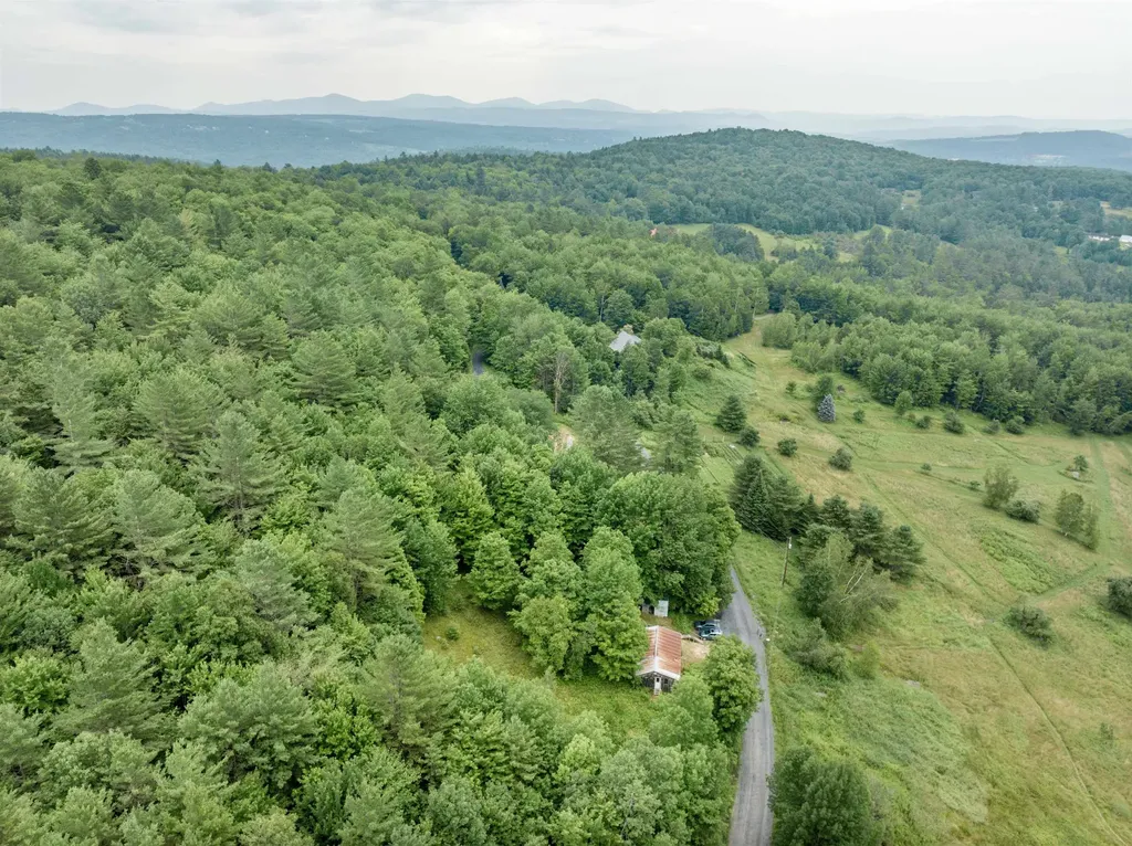 106 Davy Road Middlesex VT 05602