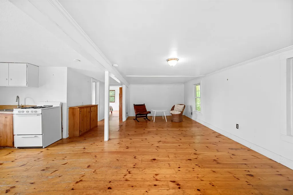 106 Davy Road Middlesex VT 05602