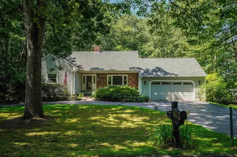 5 Nichols Road Amherst NH 03031